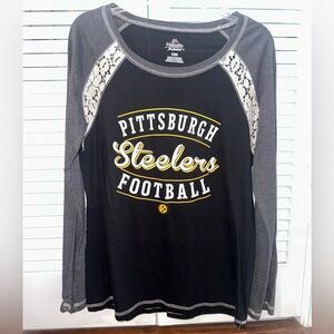 Pittsburgh Steelers Long Sleeve Top with Lace, Size Large